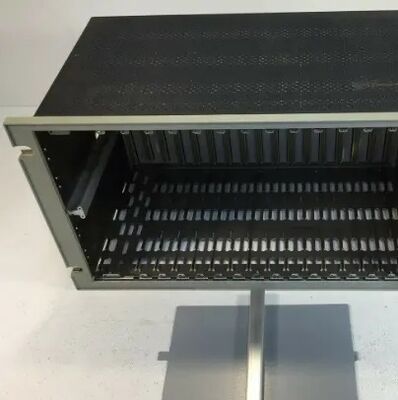 Bently Nevada 3500/05-01-01-00-00 System Rack with Reinforced Insulation Design and Independent Power Supply for 3500 Mechanical Protection System